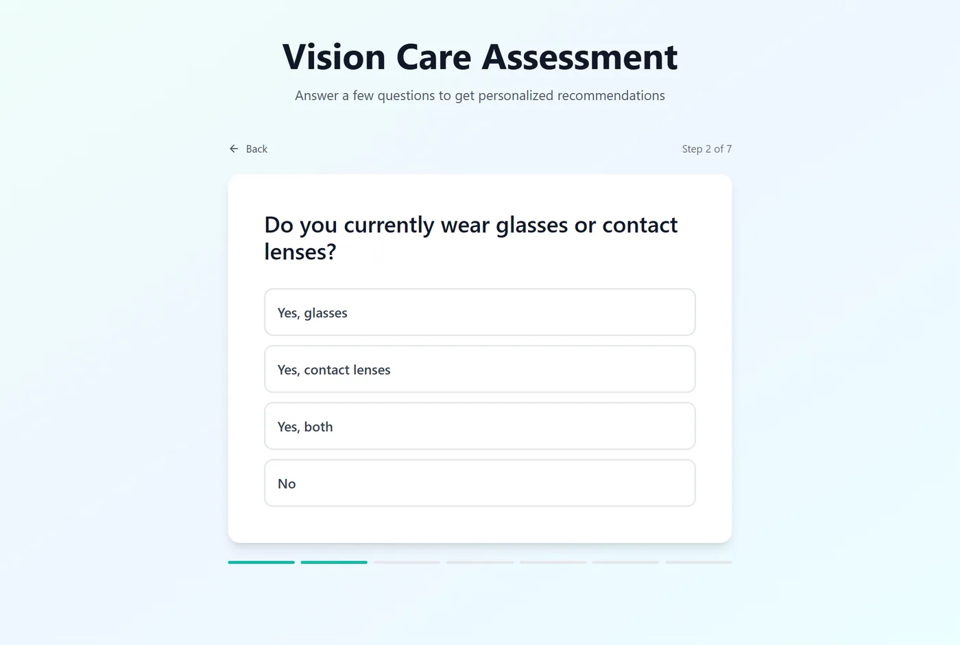 Lead generation automation quiz for an eye clinic: a one-tap question asking whether the visitor wears glasses or contact lenses